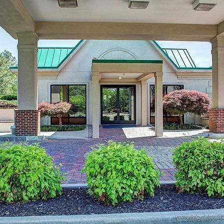 Quality Inn North Yellow Tavern Bagian luar foto