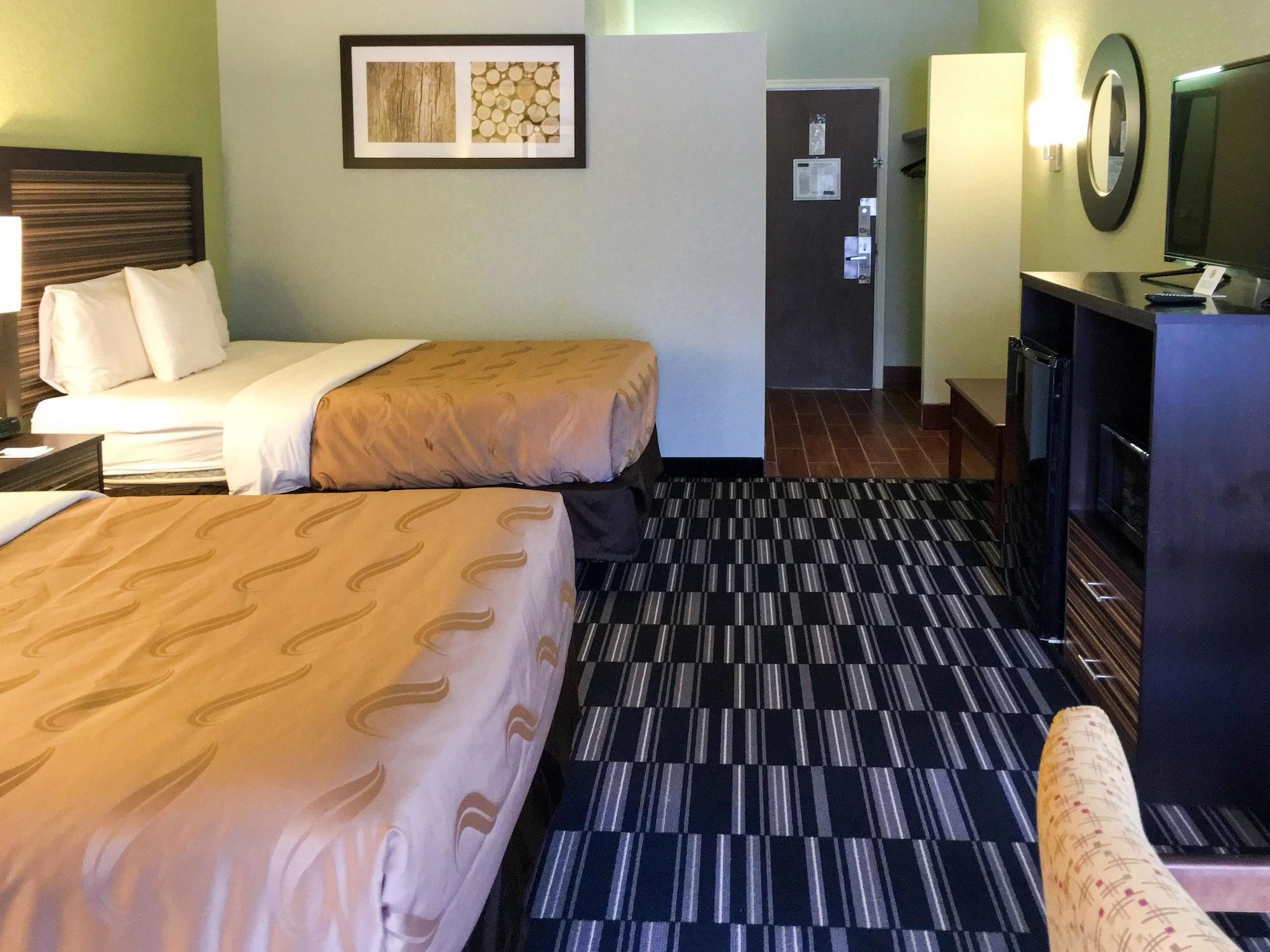 Quality Inn North Yellow Tavern Bagian luar foto