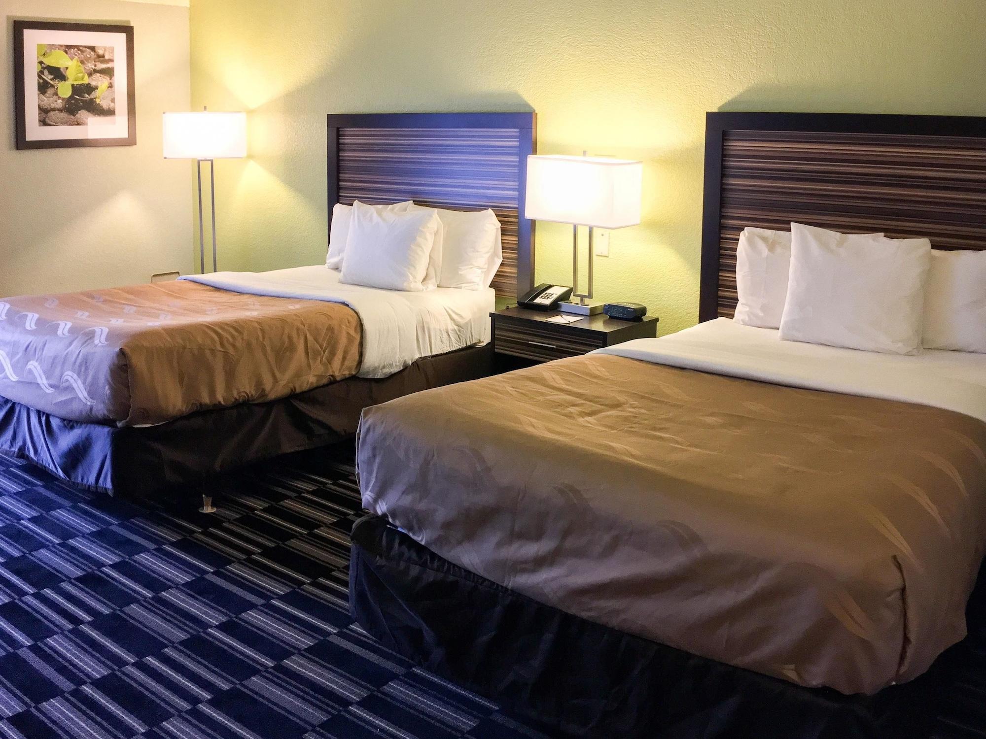 Quality Inn North Yellow Tavern Bagian luar foto